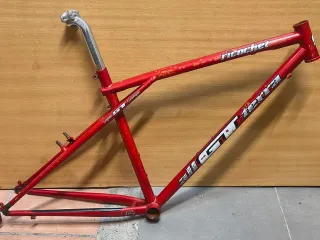 Cuadro GT Ricochet 26 Rojo