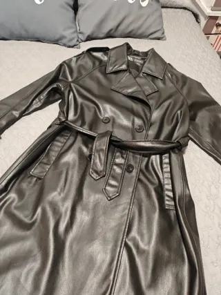 Gabardina Zara Negra Talla S