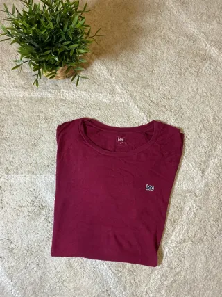 Camiseta Lee Roja Talla L