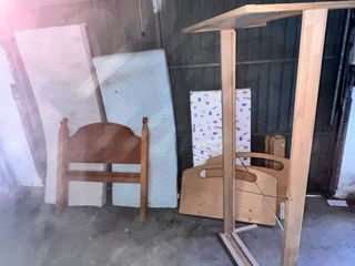 Cama individual de madera