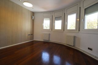 Casa adosada en venta en Guiera - Montflorit en Cerdanyola del Vallès