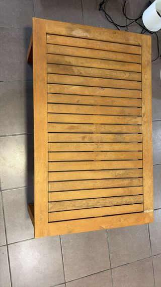 Mesita de centro de madera
