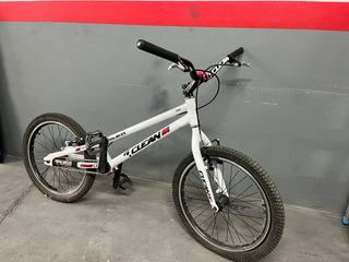 Bicicleta Trial Clean Start