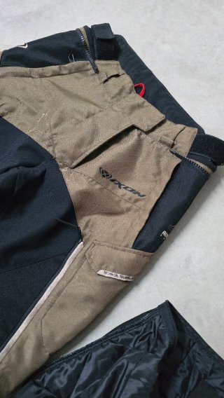 Pantalón moto Ixon Eddas PT Talla L con forro