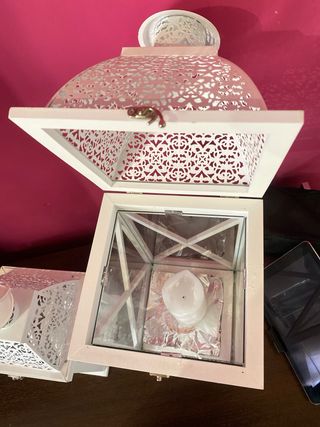 2 farolillos blancos con velas chimenea