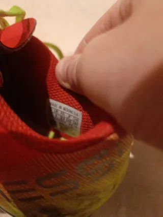 Botas de fútbol Adidas talla 33