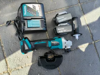 Makita DGA504 Amoladora Angular Batería