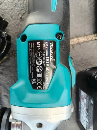 Makita DGA504 Amoladora Angular Batería