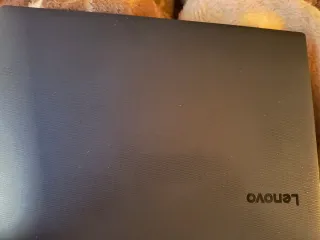 Portátil Lenovo Negro