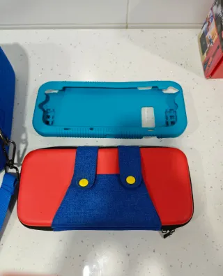 Nintendo Switch Azul y Rojo+ accesorios