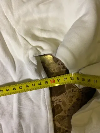 Bench Sudadera Blanca Plateada Y2K