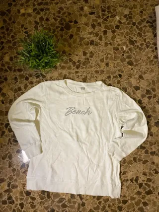 Bench Sudadera Blanca Plateada Y2K