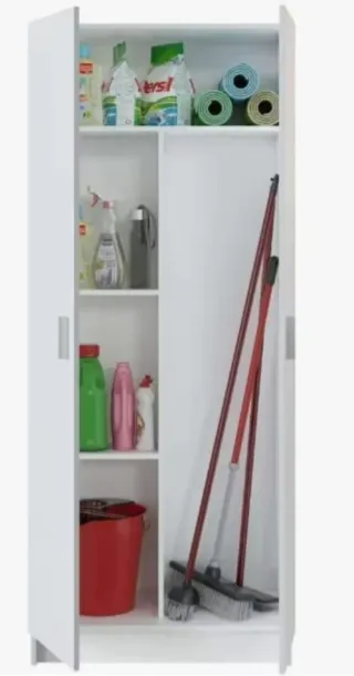 Armario escobero blanco montado