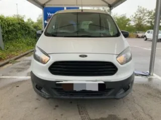 Ford Transit Courier 2017