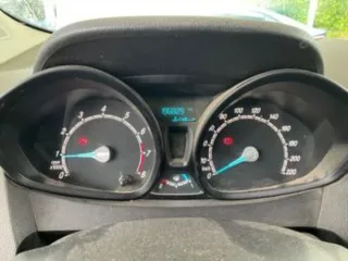 Ford Transit Courier 2017