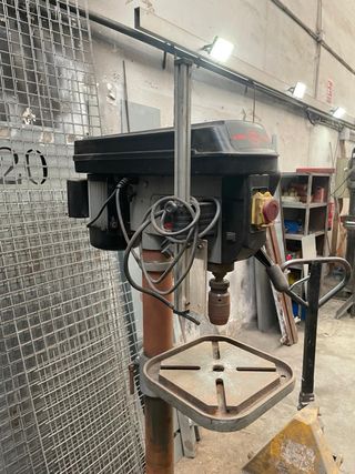 Taladro de columna industrial