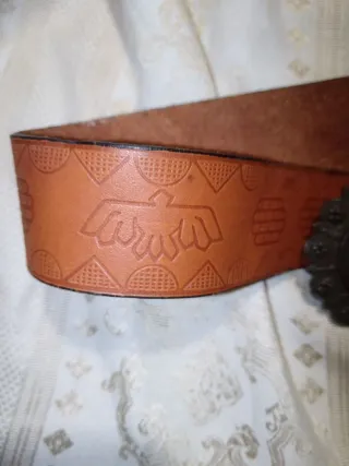 Cintura Levi's vintage con fibbia a teschio