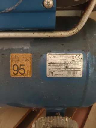 Compresor de aire azul