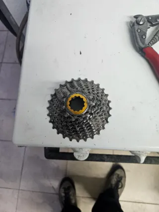 Cassette shimano 11v. 11-28 ligero