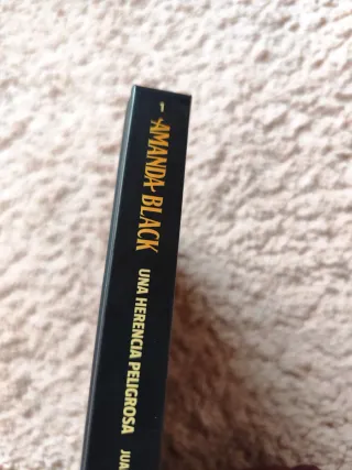 Libro Amanda Black juvenil Tomo 1