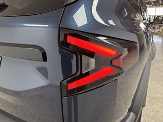 DACIA BIGSTER Journey hybrid 155