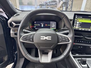 DACIA BIGSTER Journey hybrid 155