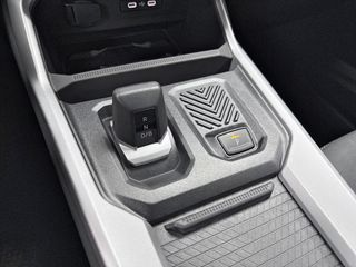 DACIA BIGSTER Journey hybrid 155