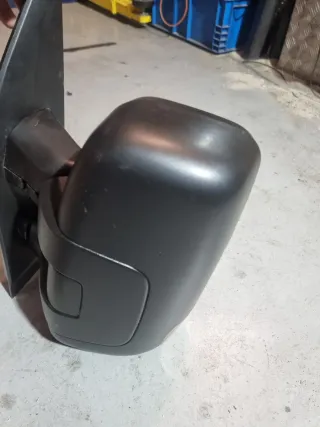 Retrovisor izquierdo Original IVECO DAILY 2017