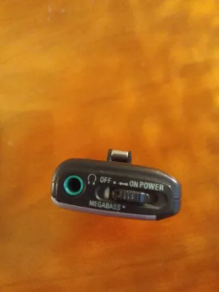 Mini Radio Sony FM Stereo Mega Bass