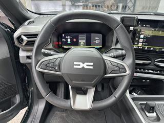 DACIA BIGSTER Journey hybrid 155