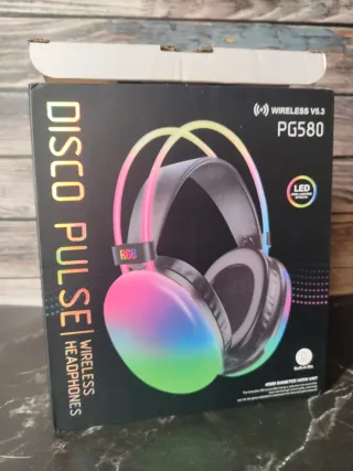 Auriculares nuevos sin cables con luces RGB