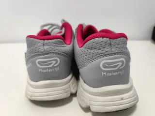 Zapatillas deportivas grises y rosas Talla 38