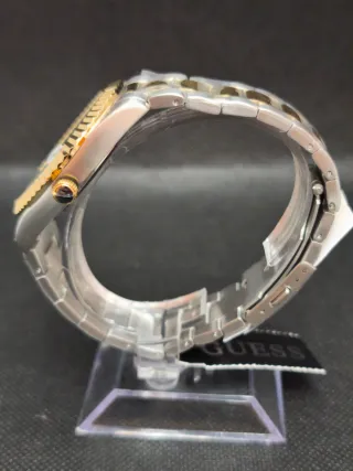 Reloj Guess Connoisseur Hombre Dorado Verde