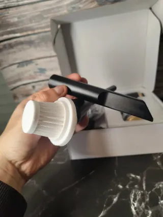 Aspiradora de mano negra (Muy potente)