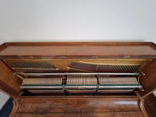 Piano Vertical Lochmann & Cº
