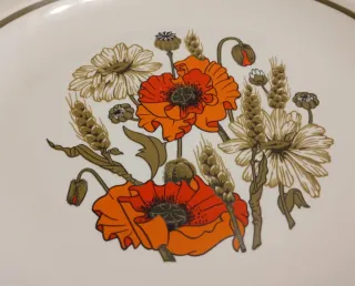 ELEGANTE FUENTE OVALADA STUDIO J &G MEAKIN