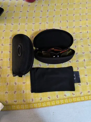 Gafas Oakley con lentes intercambiables