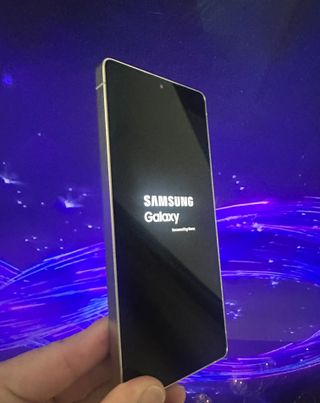 Samsung S25 Ultra de 512gb + cargador completo