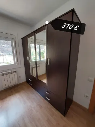Armario 2x2x0.5m 310€