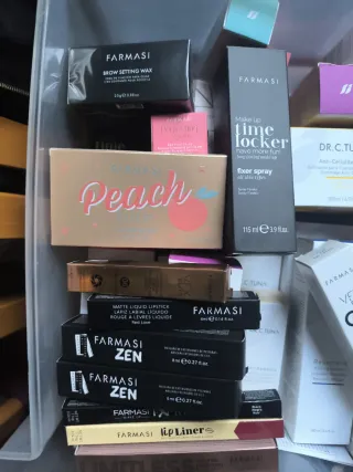 Farmasi Maquillaje Set: Fijador, Labial, Máscara