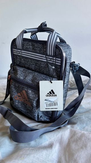 Bandolera Adidas  Gris y Dorado