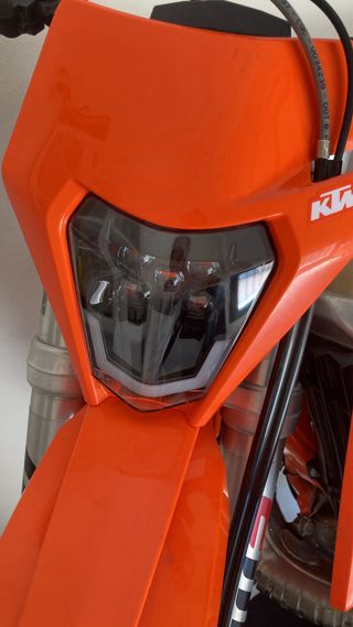 KTM 250 EXC TPI. Moto enduro.