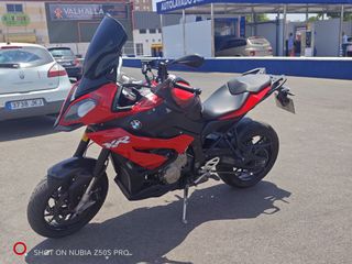 BMW S1000XR Moto Trail Roja