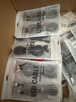 2 Cables USB Carga Rápida, y retractril a 2e