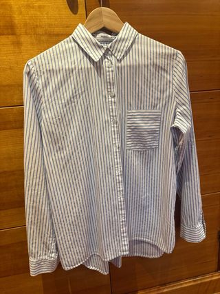 Camisa de rayas azul y blanca Mango mujer