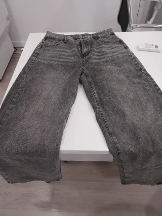 Pantalón vaqueros talla 42/44 , 7e, 22 los 4