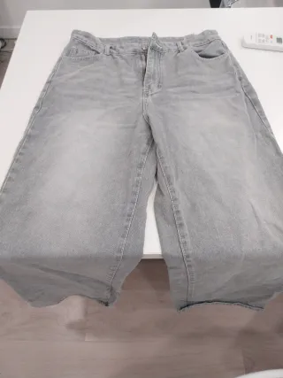 Pantalón vaqueros talla 42/44 , 7e, 22 los 4