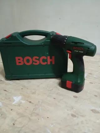 2 Taladros a batería Bosch PSR 1440