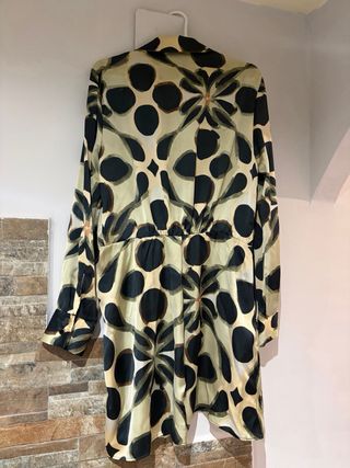 Vestido satinado estampado