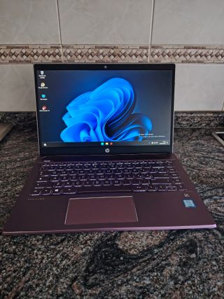 Portátil HP 14-ce2003ns gris.